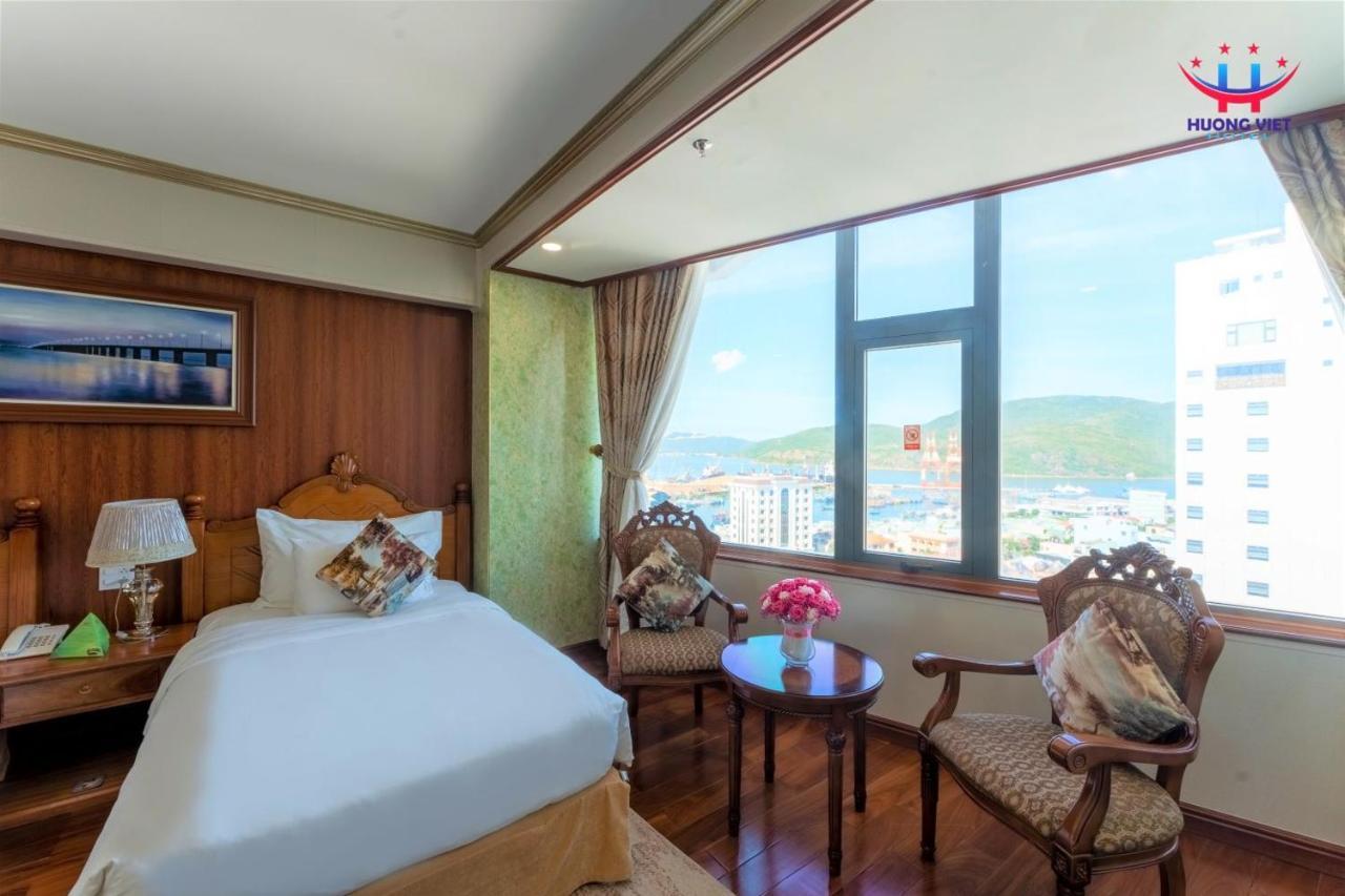 Huong Viet Hotel Quy Nhon - Beachfront מראה חיצוני תמונה