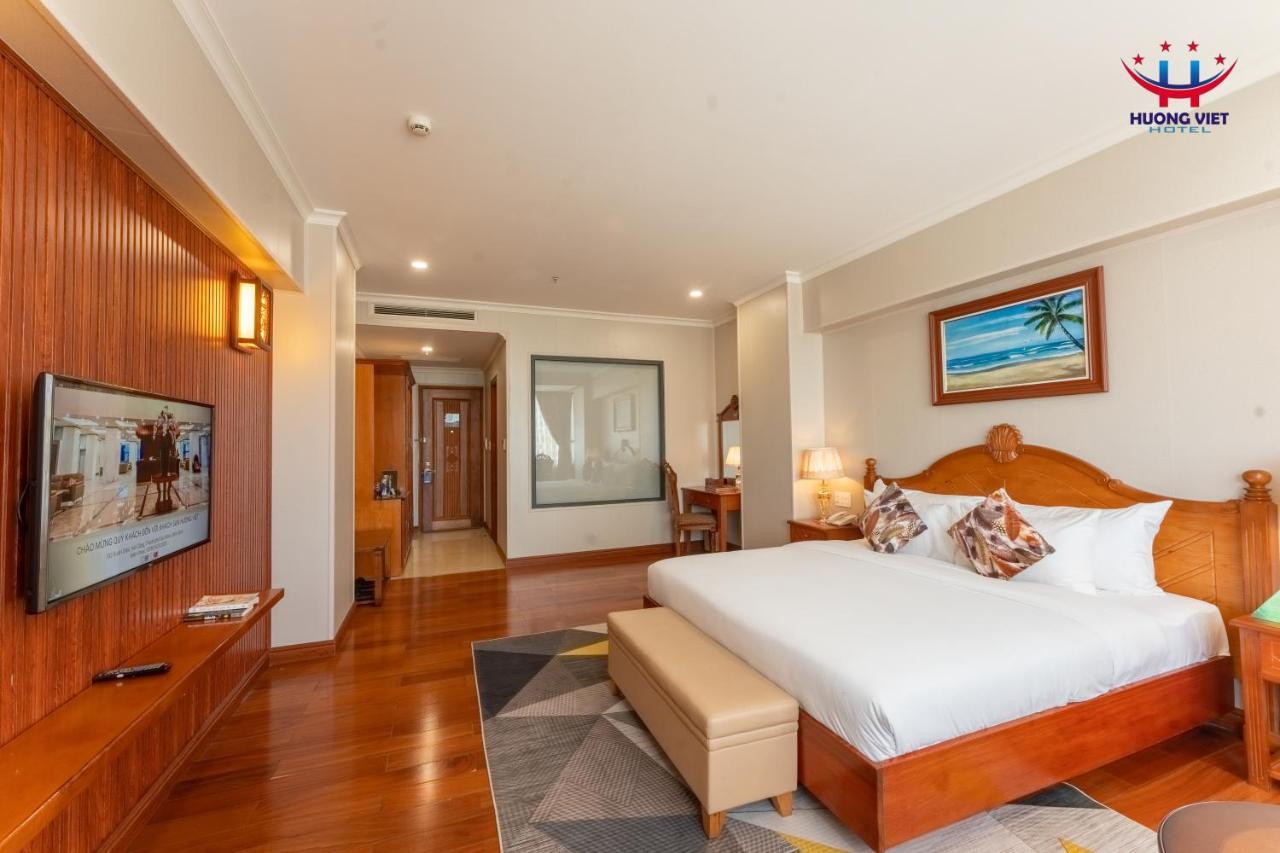 Huong Viet Hotel Quy Nhon - Beachfront מראה חיצוני תמונה