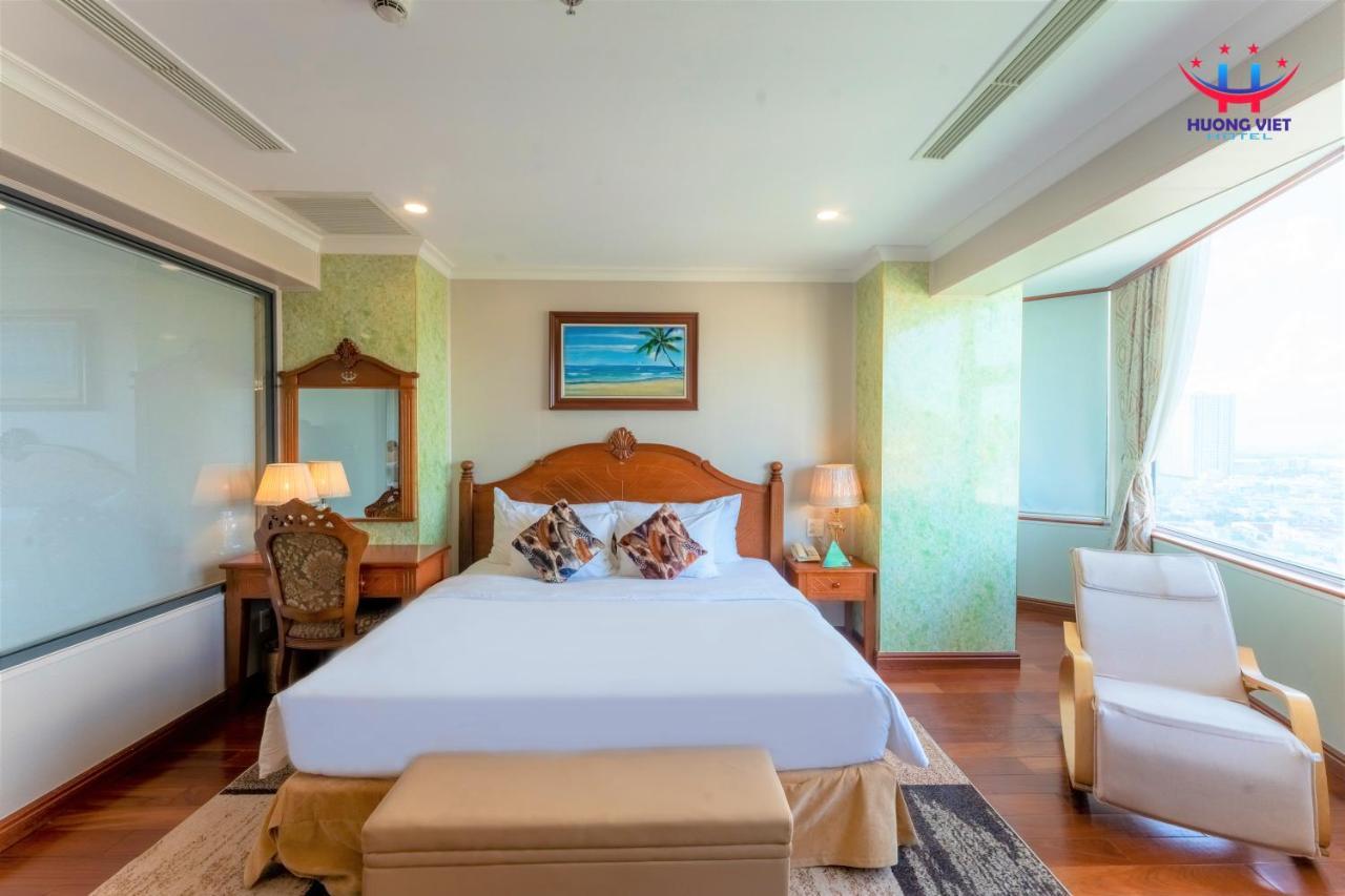 Huong Viet Hotel Quy Nhon - Beachfront מראה חיצוני תמונה
